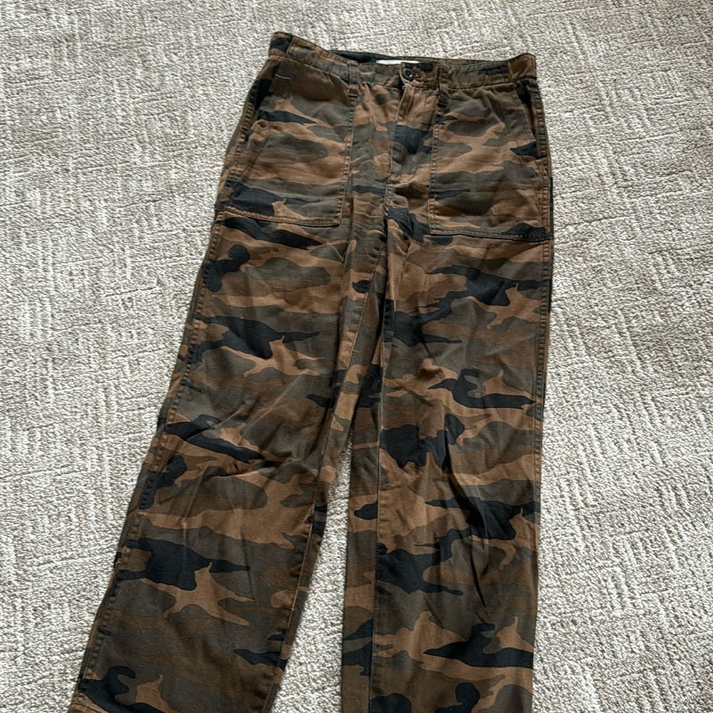 Madewell camo pants